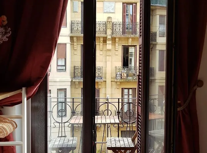 La Casa De Maria Pansiyon San Sebastián