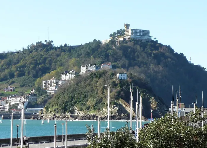 La Casa De Maria * San Sebastian